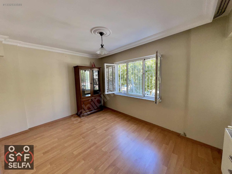 Manisa Lisesi Yanında 3+1 Doğal Gazlı Kiralık Daire — fotoğraf 10
