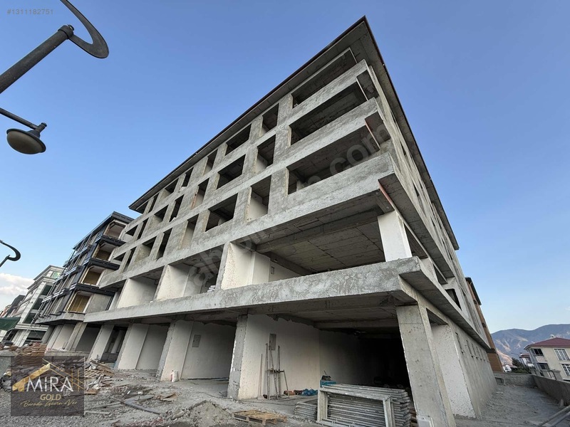 Miralife'Dan Halitpaşa Mah. Cadde Üzeri Satılık 3+1