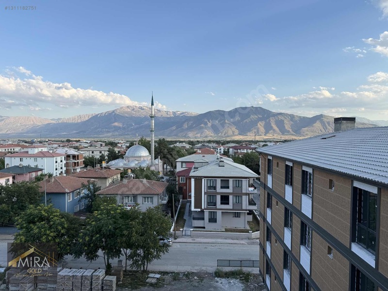 Miralife'dan Halitpaşa Mah. Cadde Üzeri Satılık 3+1 — fotoğraf 7