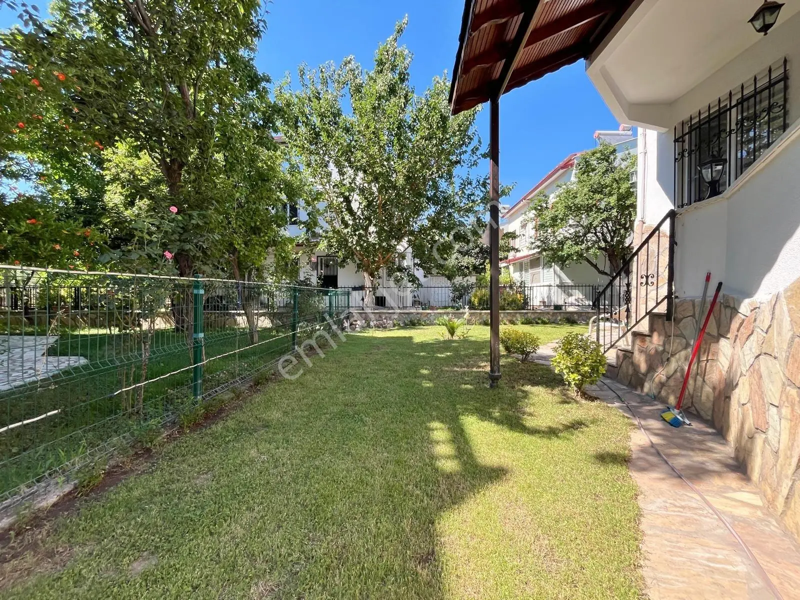 Güçten Gürede Doğa İle İç İçe Denize 450M Geniş Bahçeli 3+1Villa — fotoğraf 21