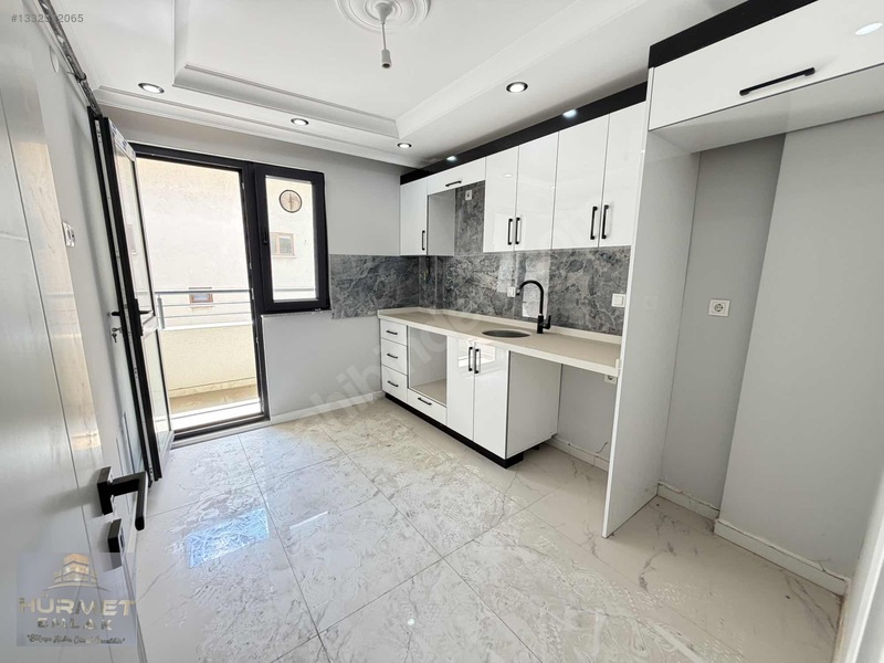 Bağlarbaşı Mah. 4+1 200m2 Asansörlü Dublex — fotoğraf 5
