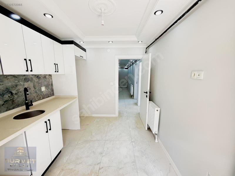 Bağlarbaşı Mah. 4+1 200m2 Asansörlü Dublex — fotoğraf 8