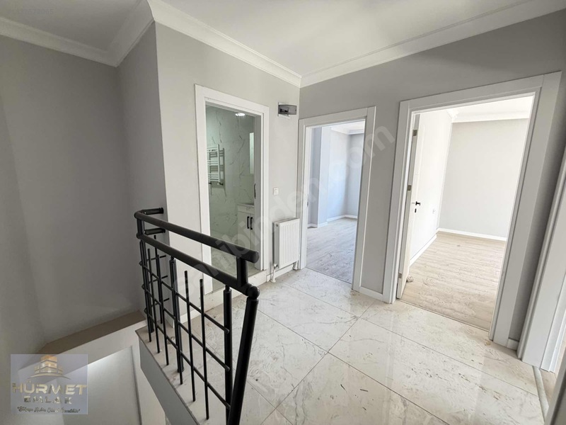 Bağlarbaşı Mah. 4+1 200m2 Asansörlü Dublex — fotoğraf 32