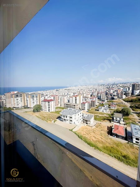 Gold Cıty 'den 1+1 60 M2 Eşyalı Deniz Manzaralı Kiralık Daire — fotoğraf 3
