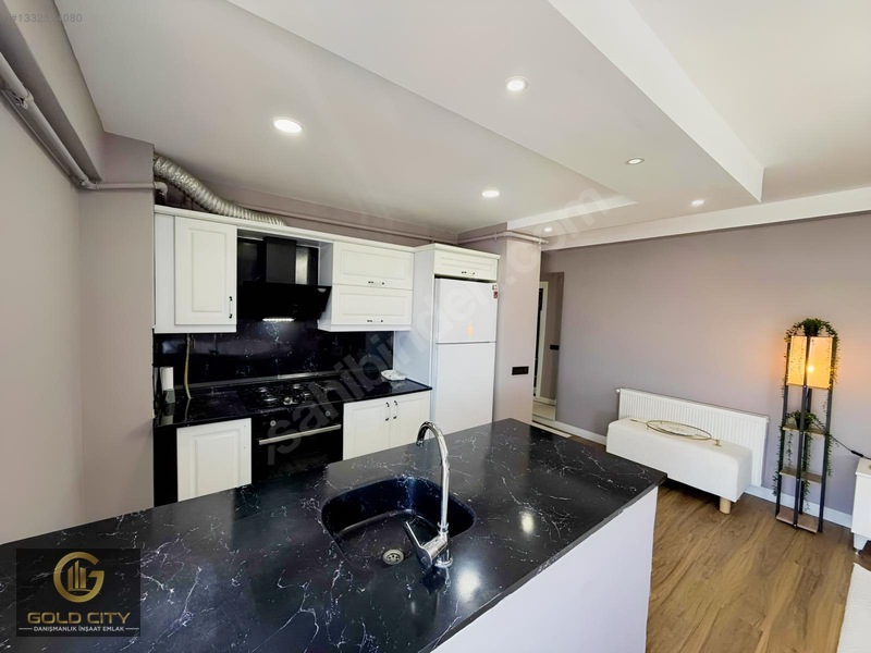 Gold Cıty 'den 1+1 60 M2 Eşyalı Deniz Manzaralı Kiralık Daire — fotoğraf 8