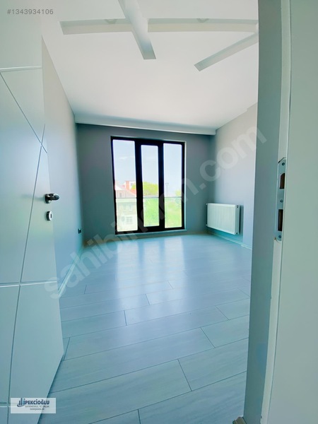 **165 M² 3+1 | Park Yanı | Şok Market Üzeri | Sahile Yakın** — fotoğraf 31