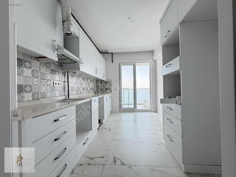 Eski Lara Caddesi Denize Sıfır Kiralık 3+1 Tadilatlı Çift Banyo — fotoğraf 10