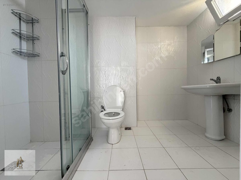 Eski Lara Caddesi Denize Sıfır Kiralık 3+1 Tadilatlı Çift Banyo — fotoğraf 22