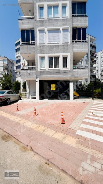 Konyaaltı Liman'da Ara Yola Cephe 70m2 2+1 Kiralık İşyeri — fotoğraf 2