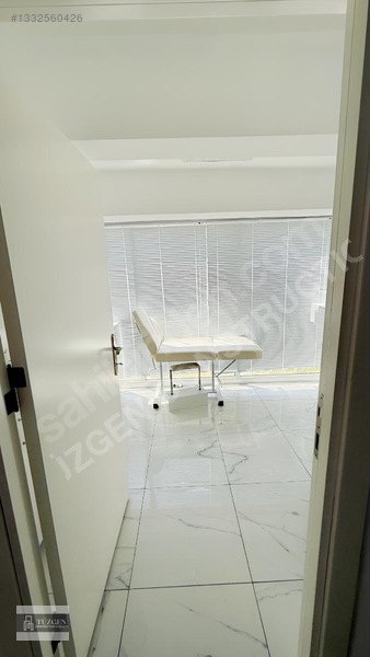 Konyaaltı Liman'da Ara Yola Cephe 70m2 2+1 Kiralık İşyeri — fotoğraf 12