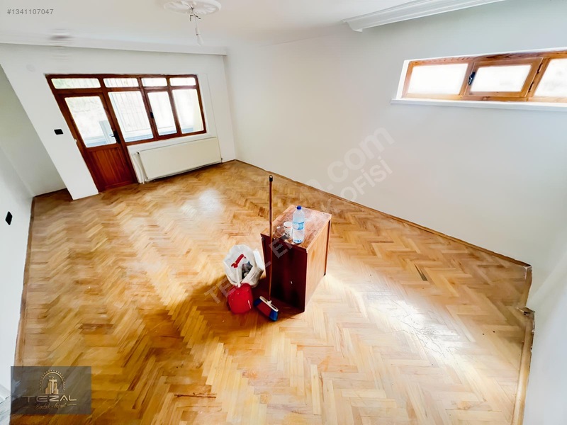 Ayvalı Seval Caddesi Yakını 4+1 Giriş Kat Geniş Bakımlı Daire — fotoğraf 13