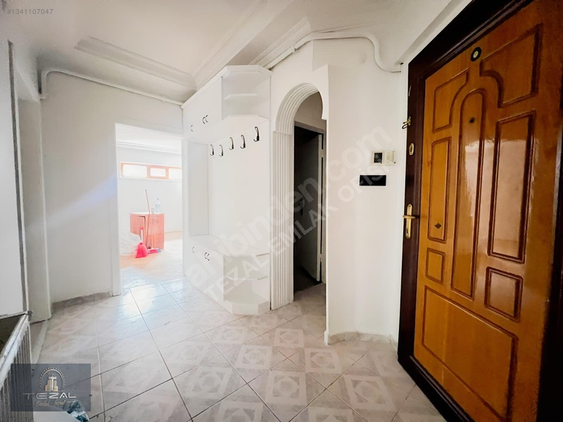 Ayvalı Seval Caddesi Yakını 4+1 Giriş Kat Geniş Bakımlı Daire — fotoğraf 15
