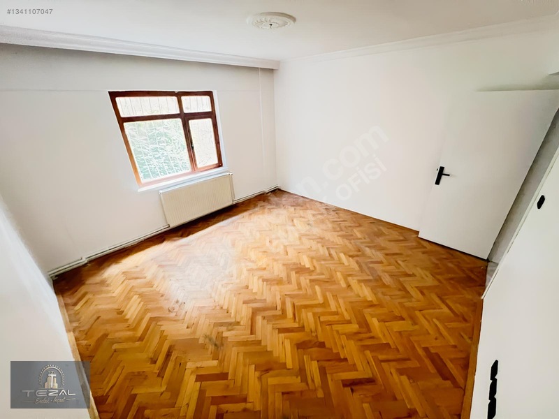 Ayvalı Seval Caddesi Yakını 4+1 Giriş Kat Geniş Bakımlı Daire — fotoğraf 16