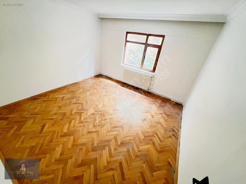 Ayvalı Seval Caddesi Yakını 4+1 Giriş Kat Geniş Bakımlı Daire — fotoğraf 18