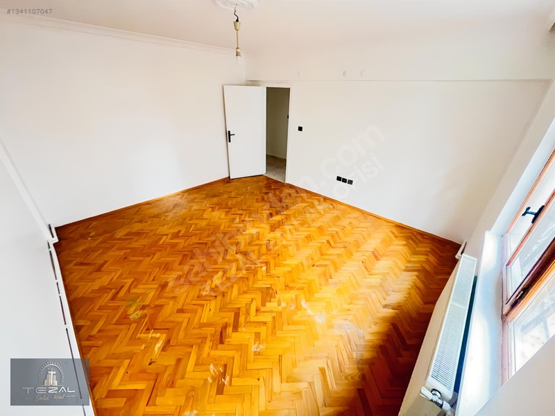 Ayvalı Seval Caddesi Yakını 4+1 Giriş Kat Geniş Bakımlı Daire — fotoğraf 23