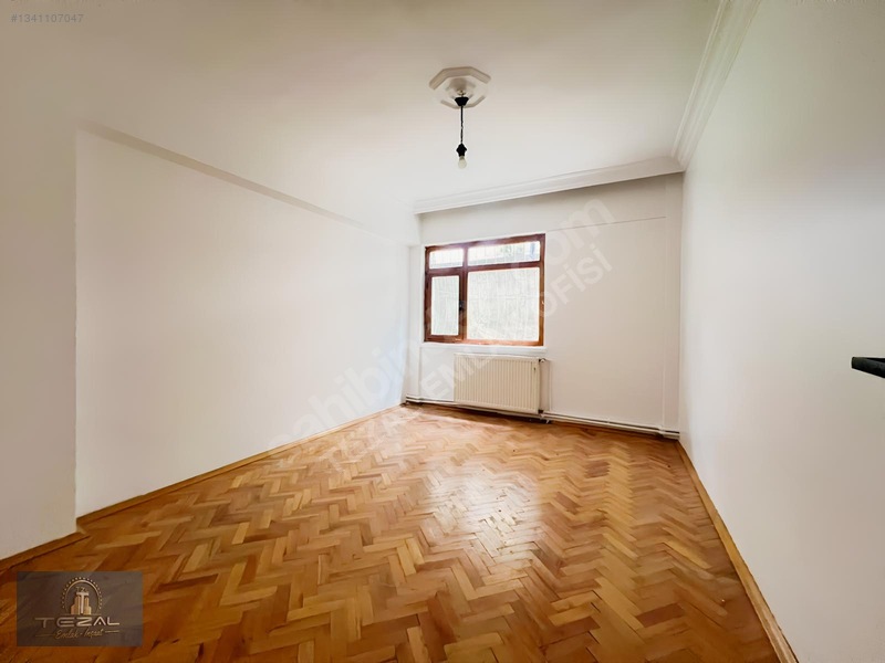 Ayvalı Seval Caddesi Yakını 4+1 Giriş Kat Geniş Bakımlı Daire — fotoğraf 27