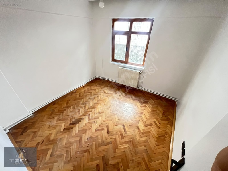 Ayvalı Seval Caddesi Yakını 4+1 Giriş Kat Geniş Bakımlı Daire — fotoğraf 31