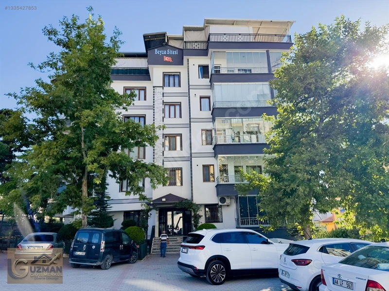 Uzman Gayrımenkul Dan Satılık 3+1 Daire Basharık Mah