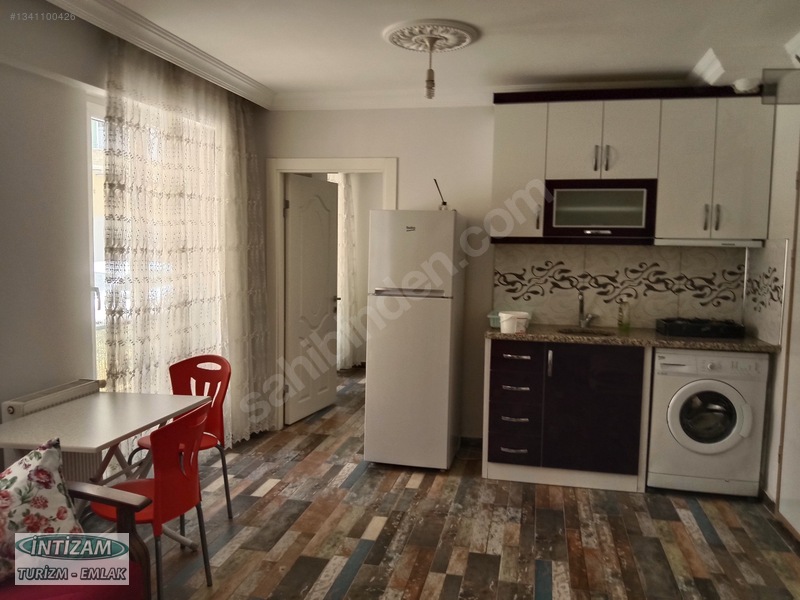 Isparta'da Eşyalı 1+1 Kiralık Apart Daire - Merkezi Konum — fotoğraf 3