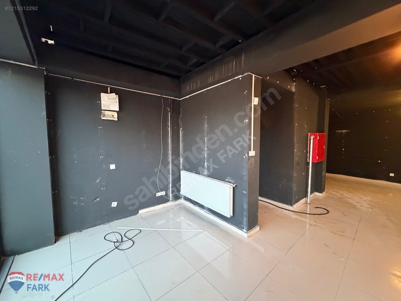 Çayırova Rahmi Dibek Cad. Üzerinde 330m² 3 Katlı Kiralık Dükkan — fotoğraf 6
