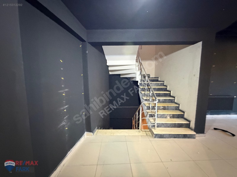 Çayırova Rahmi Dibek Cad. Üzerinde 330m² 3 Katlı Kiralık Dükkan — fotoğraf 7