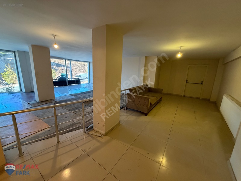 Çayırova Rahmi Dibek Cad. Üzerinde 330m² 3 Katlı Kiralık Dükkan — fotoğraf 13