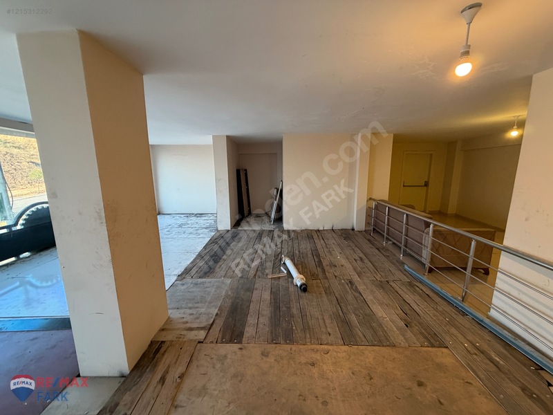 Çayırova Rahmi Dibek Cad. Üzerinde 330m² 3 Katlı Kiralık Dükkan — fotoğraf 15