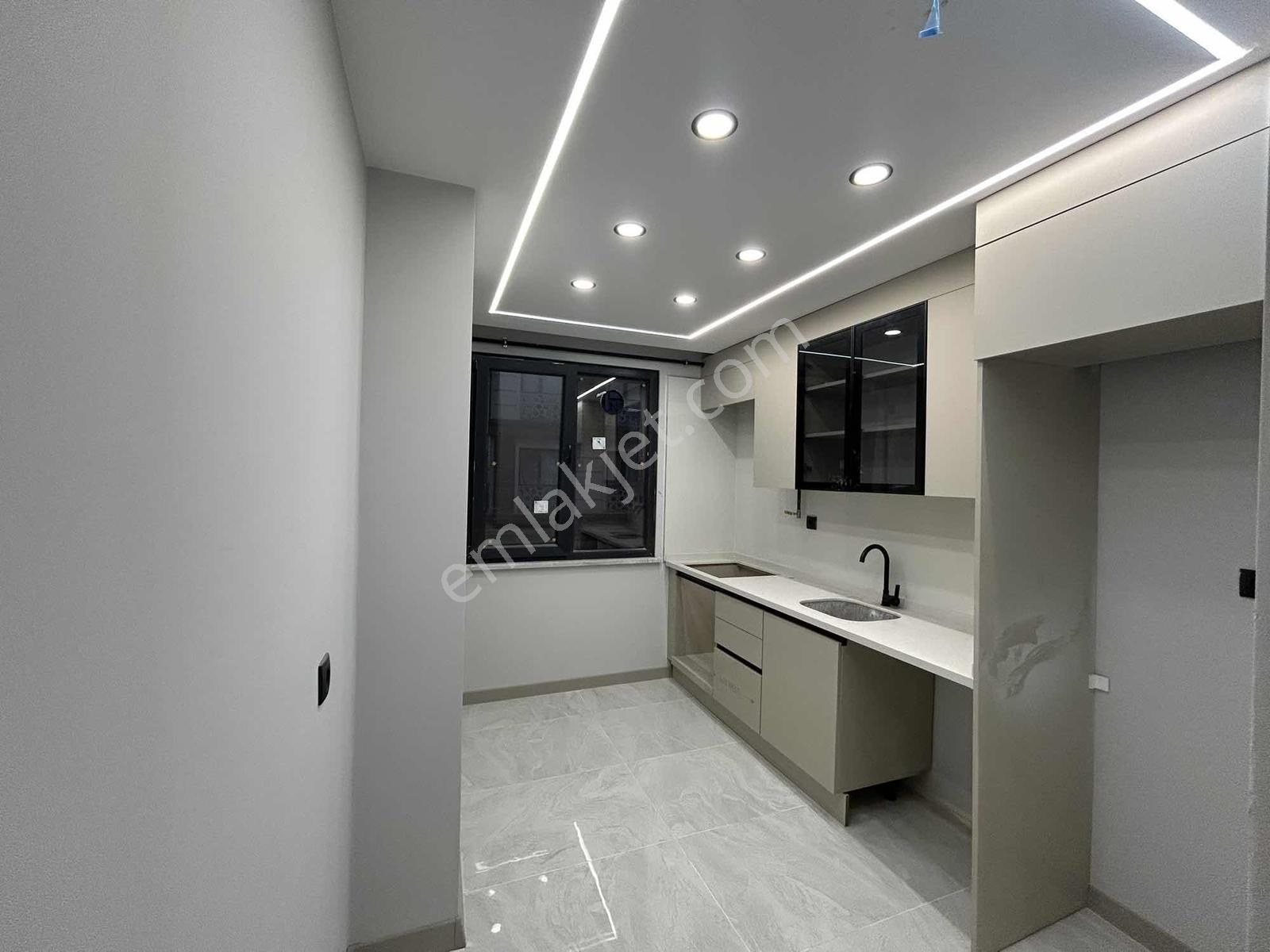 Marmaraya Yakın Lüks Sitede Sıfır 2+1 |açık-kapalı Otopark|90m2 — fotoğraf 9
