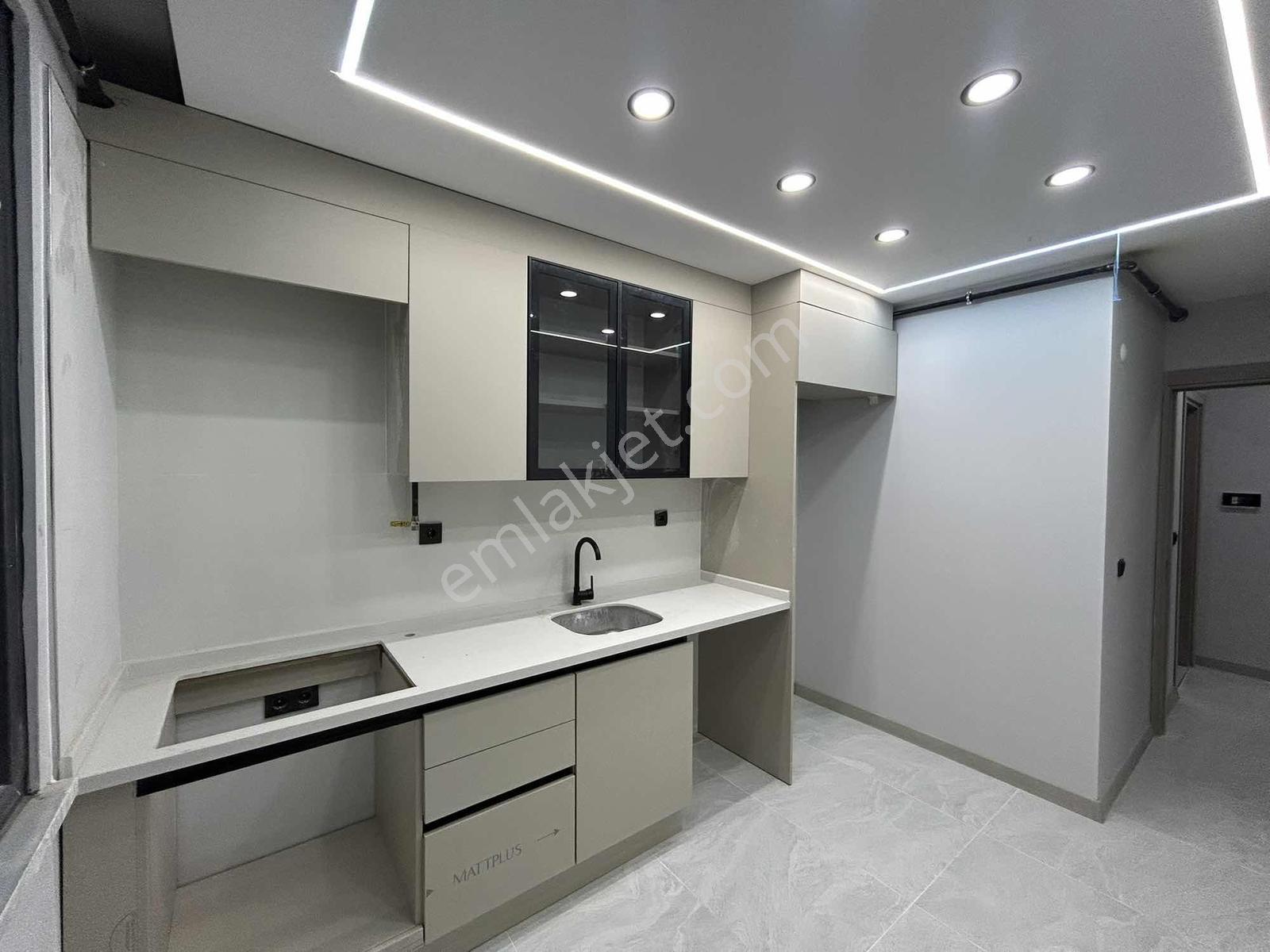 Marmaraya Yakın Lüks Sitede Sıfır 2+1 |açık-kapalı Otopark|90m2 — fotoğraf 10