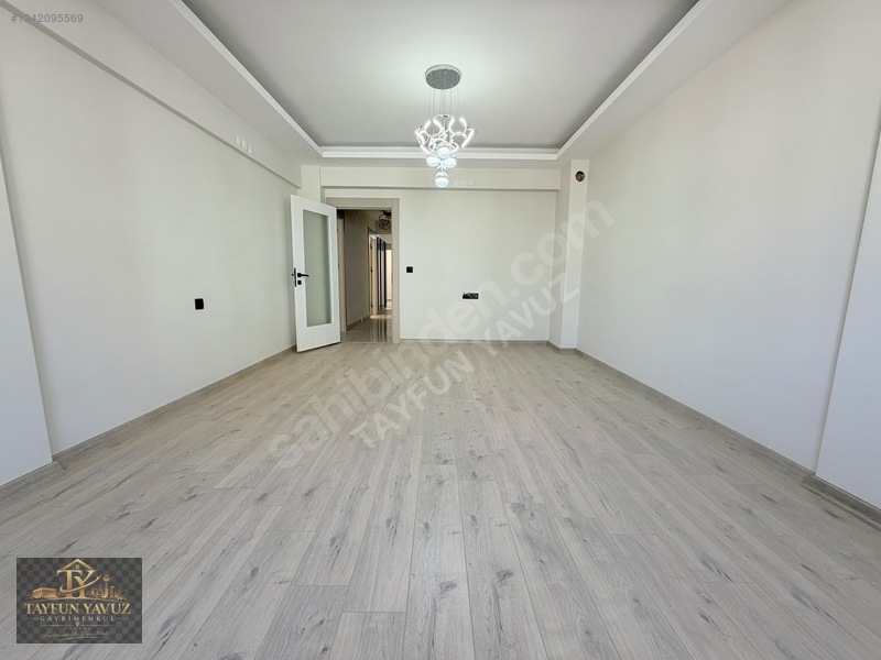 *t-yavuz'dan_iskanlı_arakatta_ayaş_yolu_cepheli_çift_balkon_3+1* — fotoğraf 39