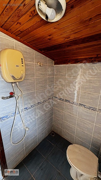 Seferihisar Orhanlı'da Satılık Bakımlı Taş Ev — fotoğraf 37