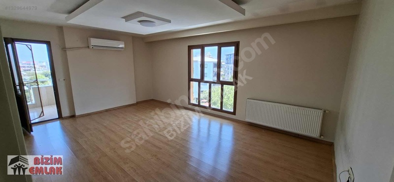 Bizim Emlak'tan Cumhuriyet Mahallesinde Kiralık 3+1 Daire — fotoğraf 3