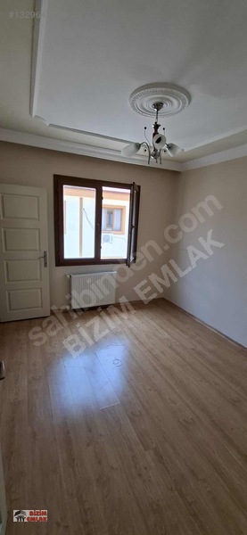 Bizim Emlak'tan Cumhuriyet Mahallesinde Kiralık 3+1 Daire — fotoğraf 14
