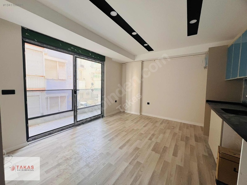Deniz Mahallesinde Sıfır Bina Kiralık 1+1 Daireler — fotoğraf 5