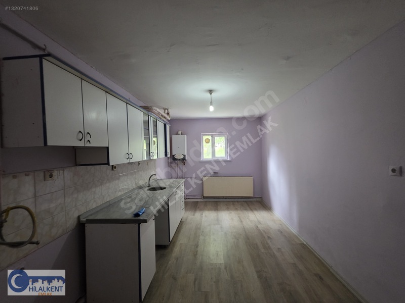 Uygun Fiyatlı 2+1 Bodrum Kat Daire — fotoğraf 6