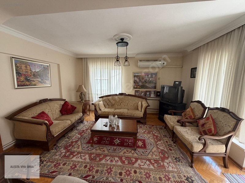 Cumhuriyet Mah.'de Merkezi Konumda Arakat 3+1 Daire — fotoğraf 12
