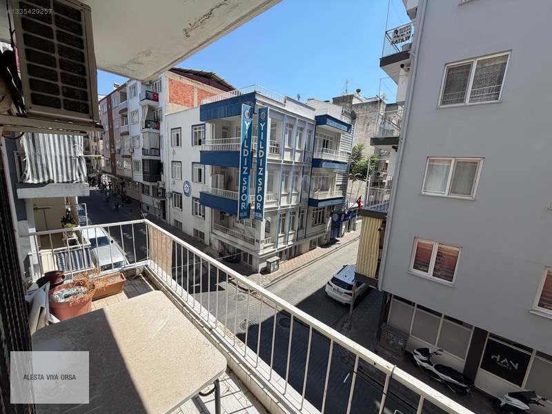 Cumhuriyet Mah.'de Merkezi Konumda Arakat 3+1 Daire — fotoğraf 18