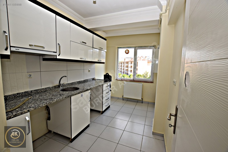 Emek Mahallesinde / Uluhan Sitesinde, Ara Kat 2+1, 95 M² — fotoğraf 7