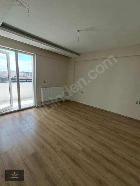 İvarota'dan Kılavuz Mah.istanbul Park Karşısı Sıfır Lux 3+1 — fotoğraf 7