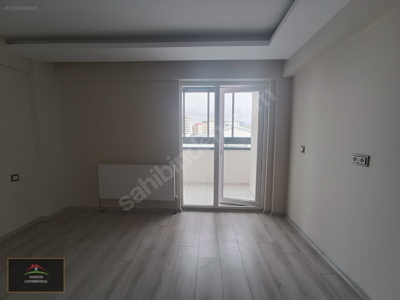 İvarota'dan Kılavuz Mah.istanbul Park Karşısı Sıfır Lux 3+1 — fotoğraf 18