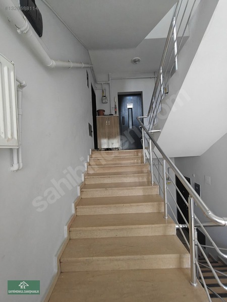 Mk'dan Şükrüpaşa Mahallesinde Kiralık 3+1 Daire — fotoğraf 32