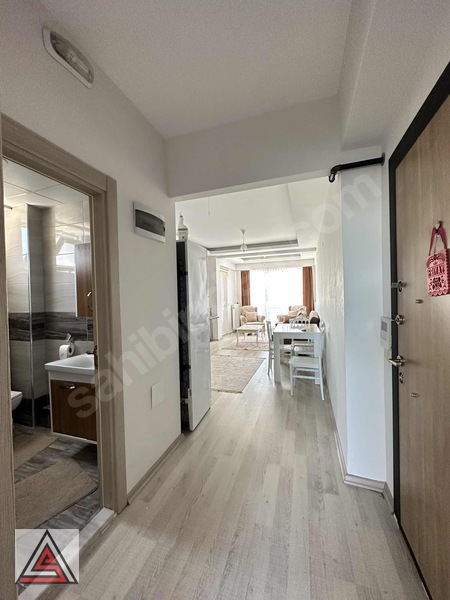 Ataşehir'den Çobanlı Tramvay Durağı Altında Fulleşyalı 1+1 Daire — fotoğraf 9