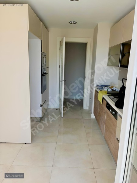 Tema İstanbul Da 3+1 155 M2 Boş Satılık Daire — fotoğraf 3