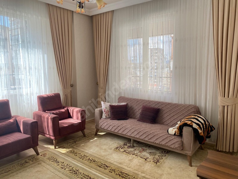 Yüksek Geniş 2+1 Daire Satılık — fotoğraf 10