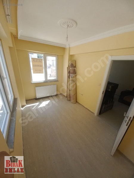 Kuzeykente Satılık 1+1 Daıre — fotoğraf 9