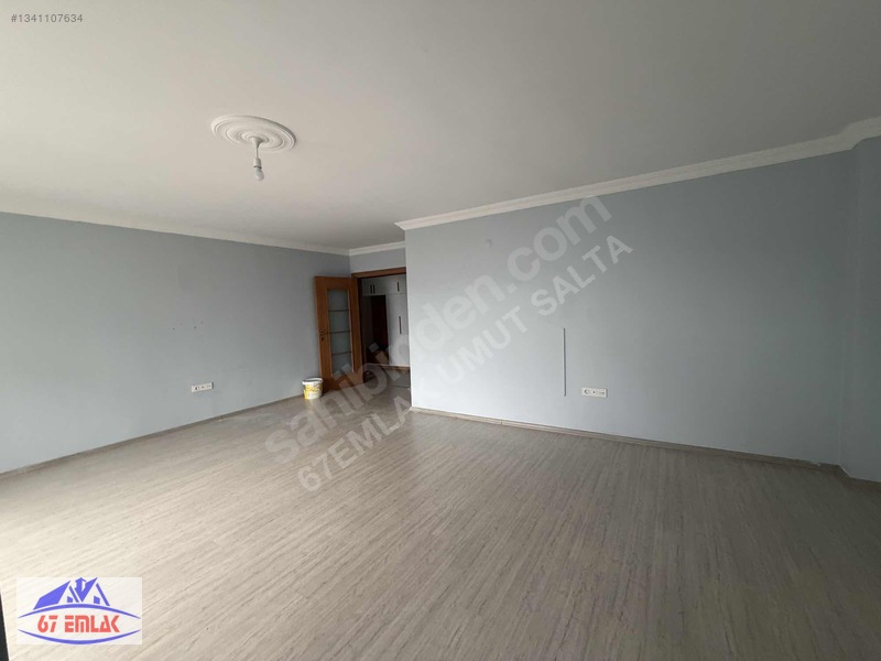 67 Emlak Tan Fatih Sitesinde Masrafsız Çift Banyolu Kombili 3+1 — fotoğraf 12