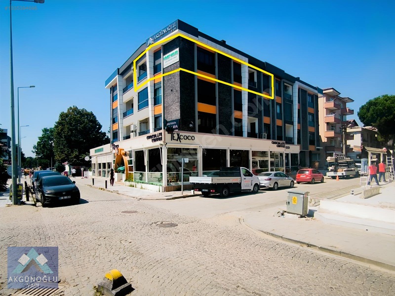 Düzce'Nin Kalbinde Satılık Ultra Lüx 3+1 Daire!