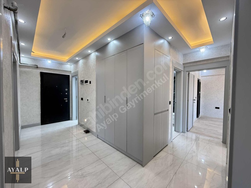 Harika Konum'Da Kiralık Ön Cephe 3.5+1