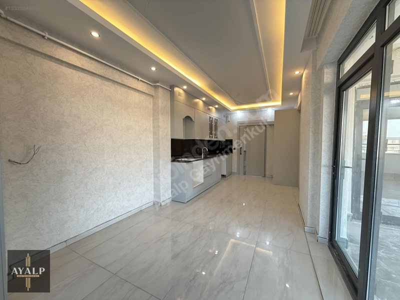 Harika Konum'da Kiralık Ön Cephe 3.5+1 — fotoğraf 9