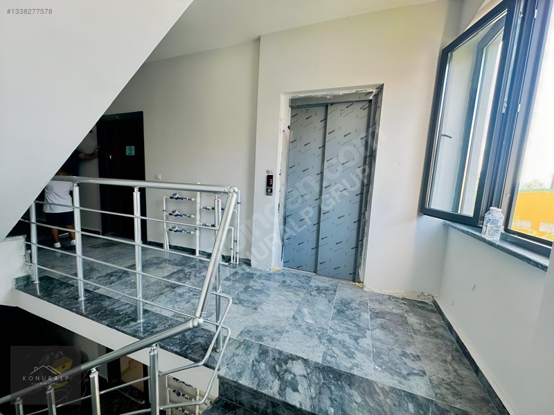Konuralp Grup'tan Sıfır Eşyalı,sıfır Bina,ana Cadde — fotoğraf 19